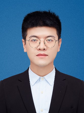 穿着西装笔挺的男子描述已自动生成